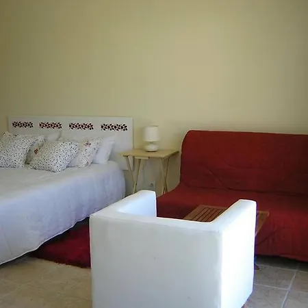 Le Trefle Studioescos * Escos