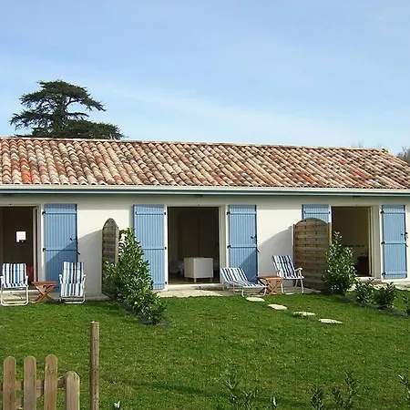 Le Trefle Studioescos Escos