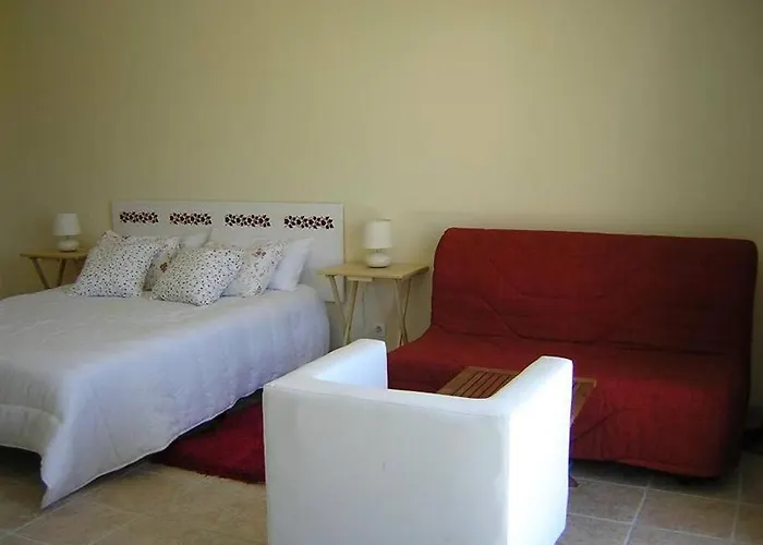 Le Trefle Studioescos * Escos